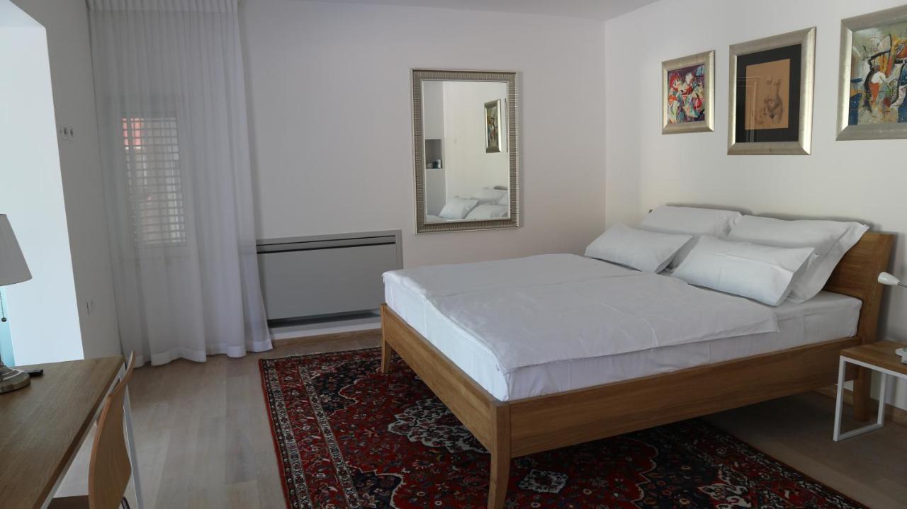 Appartement Haus Helga à Rab Town Extérieur photo