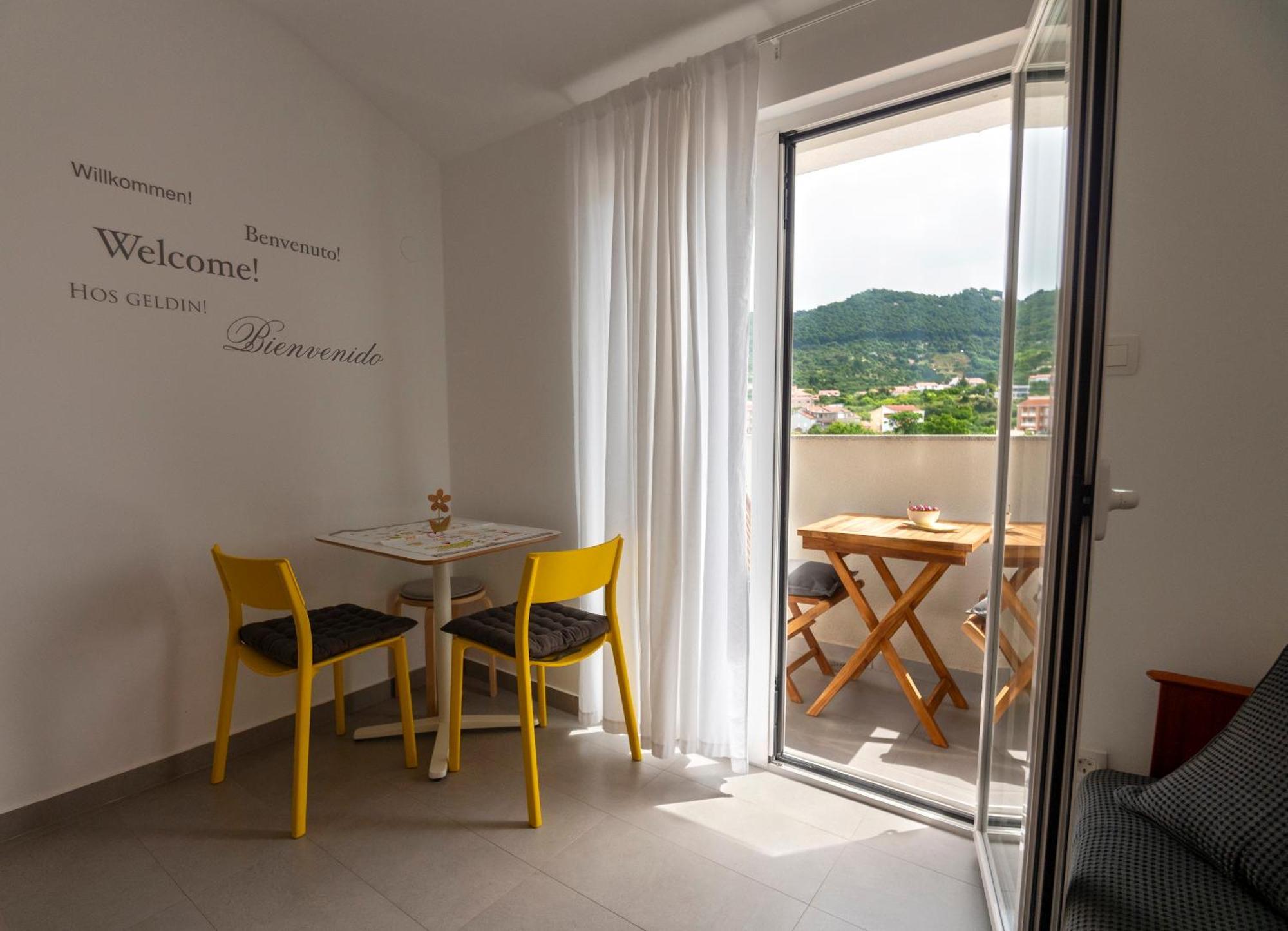 Appartement Haus Helga à Rab Town Extérieur photo